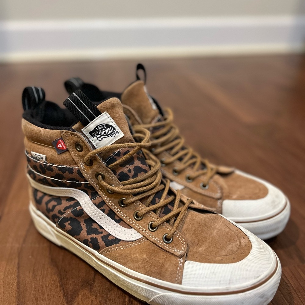 Vans High-Top Sneakers in Brown and Leopard Print